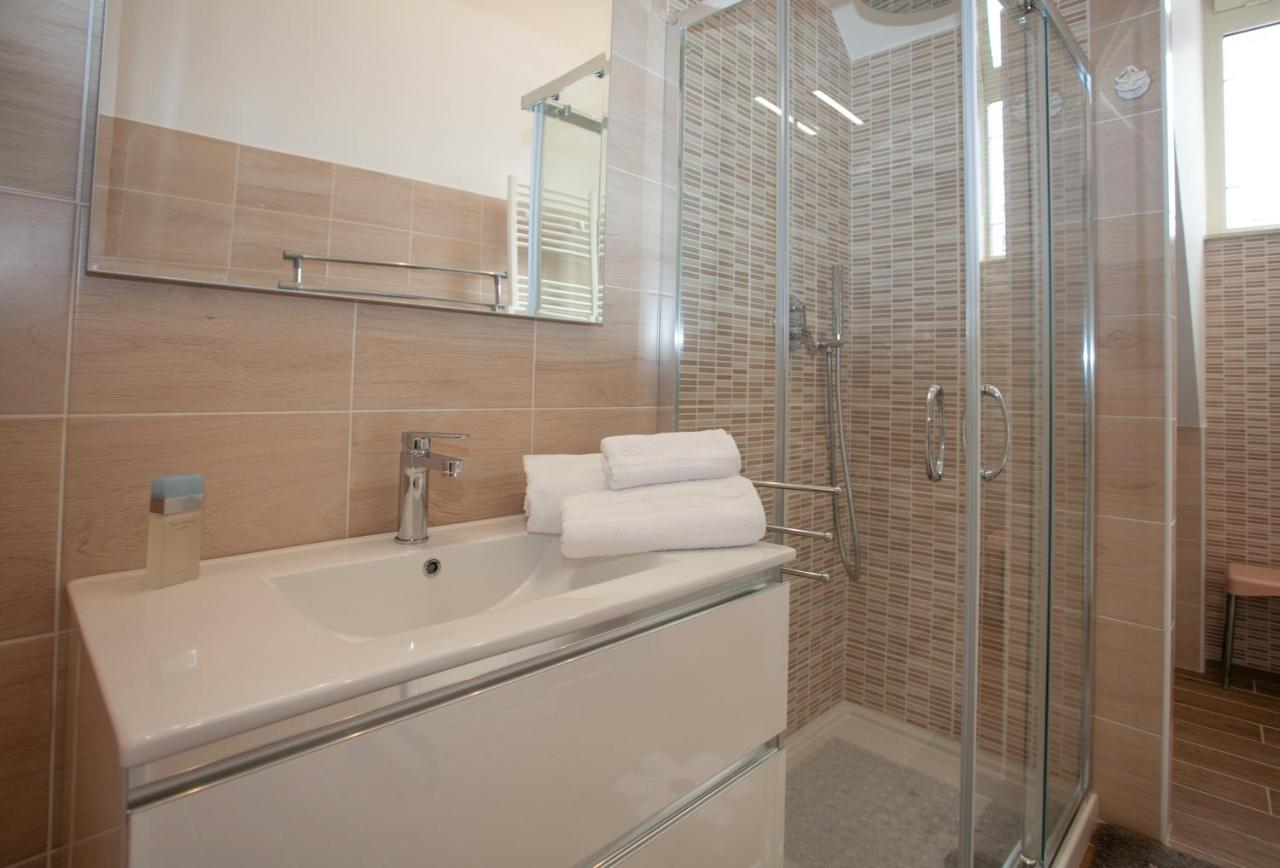 Casa Rosa Apartment Таормина Екстериор снимка