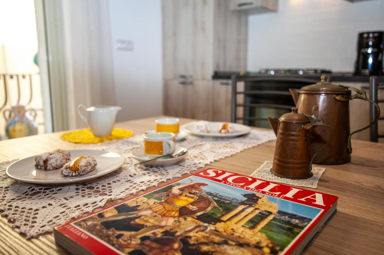 Casa Rosa Apartment Таормина Екстериор снимка